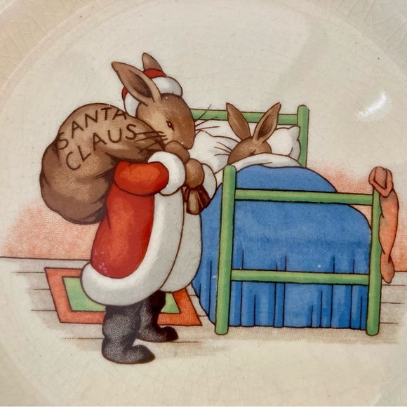 BUNNYKINS Santa Claus Plate by ROYAL DOULTON 8” - - Picture 3 of 4